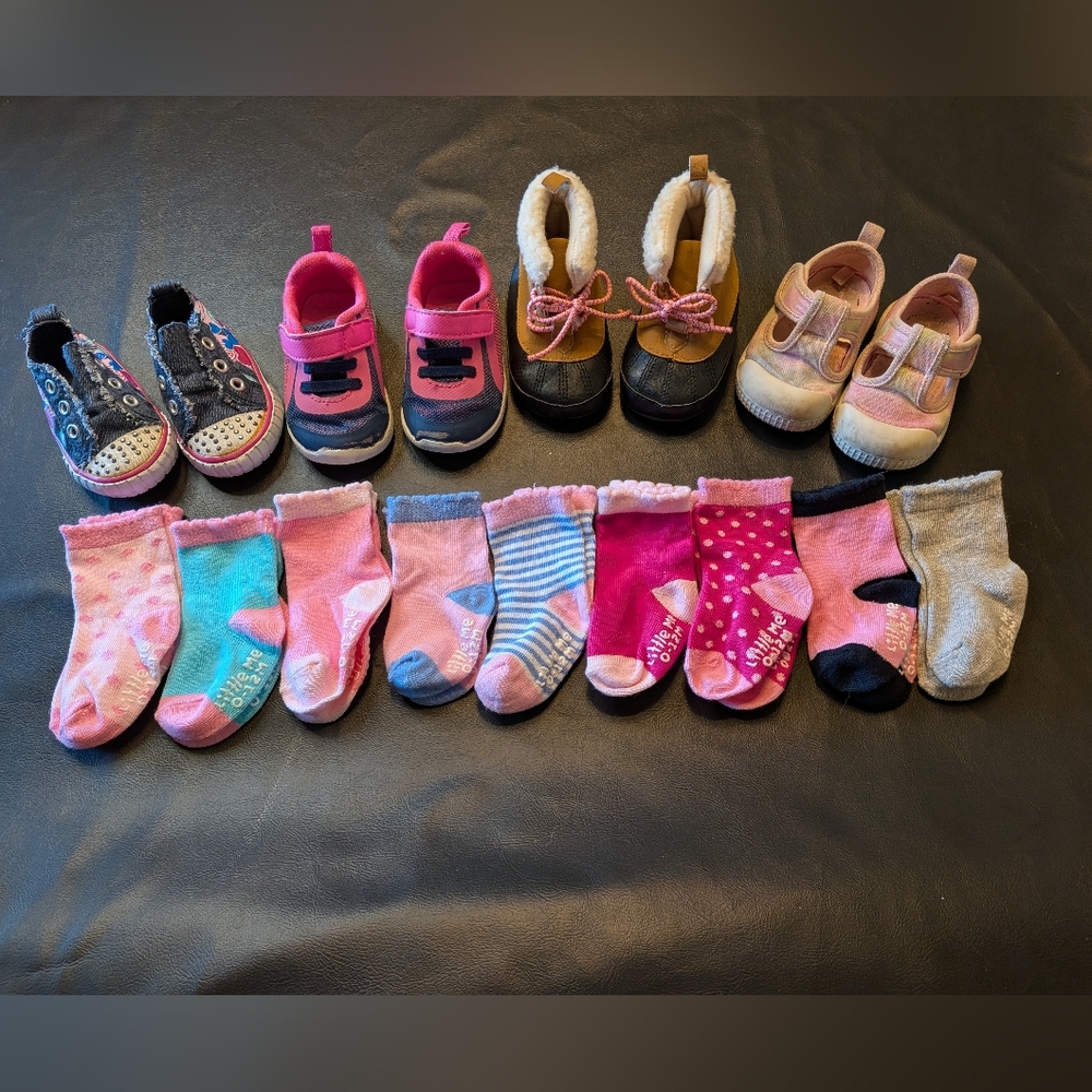 Infant Size 2 & 3 Socks And Shoes Bundle